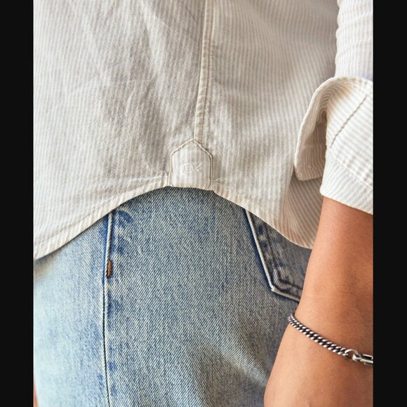 Outerknown Windrift Shirt in Desert Banker Stripe | Size M - Picture 7 of 10